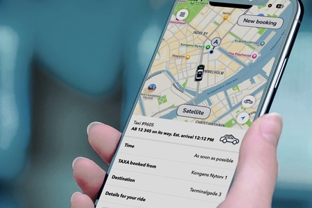 Follow your taxi cab approaching on the map in the taxi app
